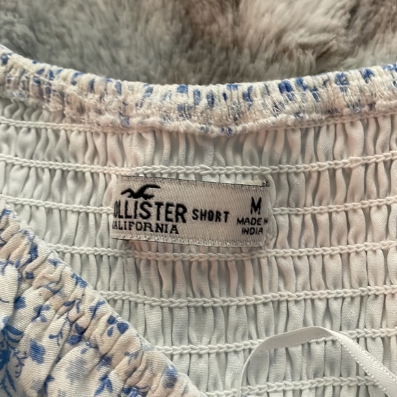 Hollister short floral dress - Picture 3 of 4